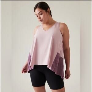 ATHLETA Smoked Mauve Swing Forward pleated tank top Small Petite Nwt